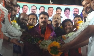 धारावी में राहुल शेवाले की भव्य सभा संपन्न