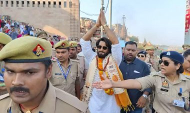 रणवीर सिंह और कृति सैनन की धमाकेदार एंट्री श्री काशी विश्वनाथ धाम में