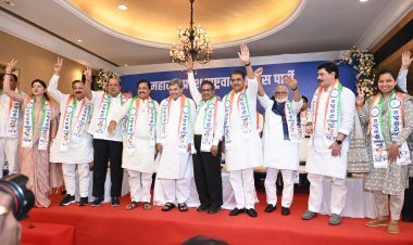 मुश्ताक अन्तुले ने कांग्रेस छोड़कर राष्ट्रवादी कांग्रेस पार्टी में किया प्रवेश