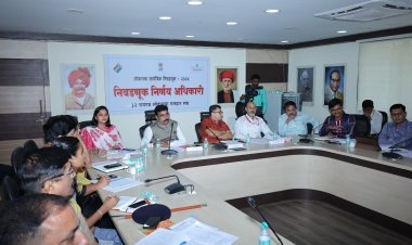 उम्मीदवार चुनाव प्रक्रिया व प्रचार के दौरान आयोग के निर्देशों का तुरंत पालन करें: जिला निर्वाचन अधिकारी एवं जिलाधिकारी किशन जावले