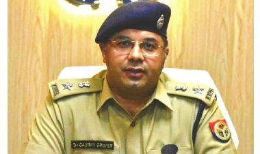 गोरखपुर जिले में विभिन्न थानों से कुल पांच अपराधियों के धर पकड़ हेतु पुरस्कार घोषित किया गया