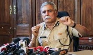 पूर्व मुंबई पुलिस कमिश्नर संजय पांडे ने चुनाव लड़ने से किया इनकार, राजनीतिक दलों की ताकत पर उठाए सवाल