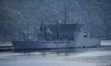 भारतीय नौसेना के जहाजों ने मलेशिया के कोटा किनाबालु का दौरा