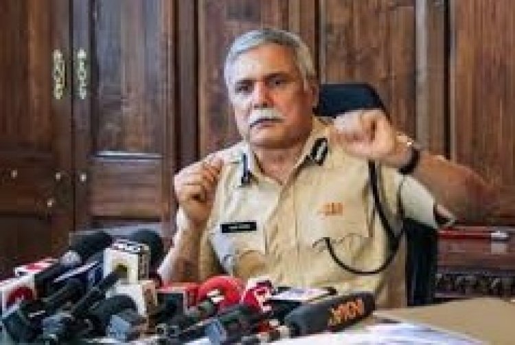पूर्व मुंबई पुलिस कमिश्नर संजय पांडे ने चुनाव लड़ने से किया इनकार, राजनीतिक दलों की ताकत पर उठाए सवाल