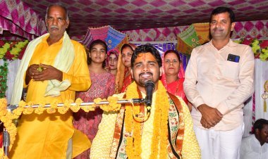 मां बाप की सेवा ही सच्ची सेवा है  - आनन्द जी महाराज