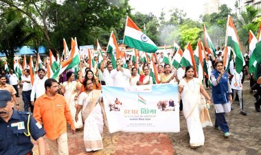 मुंबई स्थित केवीआईसी मुख्यालय में 78वां स्वतंत्रता दिवस हर्षोल्लास के साथ मनाया गया