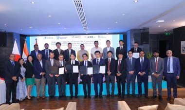 प्रल्हाद जोशी ने हरित अमोनिया के भारत से जापान निर्यात के परियोजना ऑफटेक समझौते पर हस्ताक्षर समारोह की अध्यक्षता की