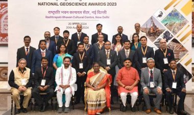 राष्ट्रपति ने राष्ट्रीय भूविज्ञान पुरस्कार- 2023 प्रदान किए