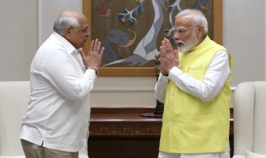 गुजरात के मुख्यमंत्री भूपेंद्र पटेल की प्रधानमंत्री मोदी से मुलाकात: राज्य विकास पर हुआ महत्वपूर्ण संवाद