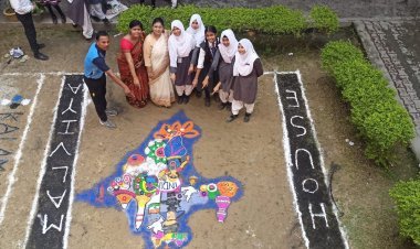 जैश पब्लिक स्कूल में सजीव हुई भारतीय संस्कृति: रंगोली एवं इंटरहाउस बोर्ड सजावट प्रतियोगिता में छात्रों की अद्भुत कला और रचनात्मकता का प्रदर्शन