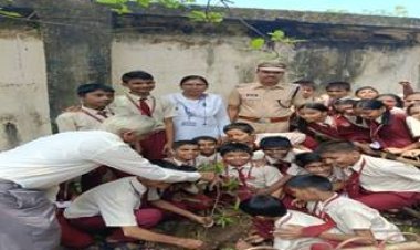 भारतीय रेलवे ने इस वर्ष स्वच्छता पखवाड़ा के दौरान 45.20 करोड़ वर्ग मीटर क्षेत्र में व्यापक स्वच्छता अभियान चलाया