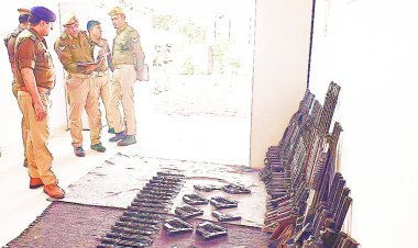 एस पी दक्षिणी ने गगहा थाने का किया अर्धवार्षिक निरीक्षण