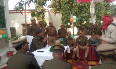 "साहब! चौकीदारी रहे या जाए, सच्चाई तो बतानी है" – थाने में चौकीदार का छलका दर्द, एसपी ग्रामीण से मांगा न्याय