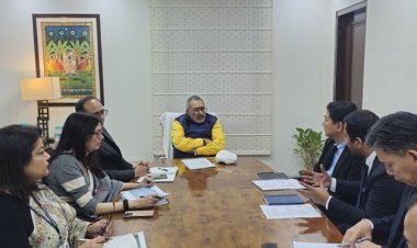 मिल्कवीड फाइबर पर चर्चा, कपड़ा उद्योग में सततता को बढ़ावा दे रहा है: गिरिराज सिंह