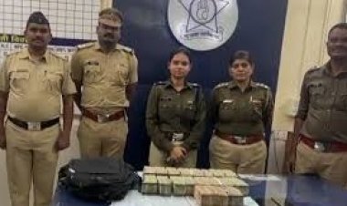 नागपुर में पुलिस की बड़ी कार्रवाई: बिना नंबर प्लेट स्कूटी से 41 लाख रुपये की बरामदी, हवाला कनेक्शन का शक