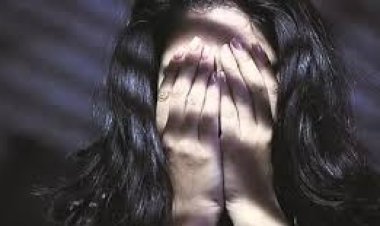 मुंबई के नामी स्कूल में 16 वर्षीय छात्रा का आत्मघाती कदम: बाथरूम में शू लेस से फांसी लगाकर दी जान