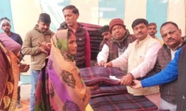 ठंड में राहत का तोहफा: नगर पंचायत अध्यक्ष सुनील अग्रहरि ने 240 गरीबों को बांटे कंबल