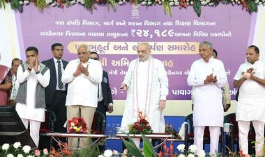 अमित शाह ने माणसा में 241 करोड़ के विकास कार्यों का शिलान्यास किया