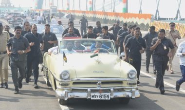 मुंबई तटीय सड़क का ऐतिहासिक उद्घाटन: मुख्यमंत्री फडणवीस और उपमुख्यमंत्री शिंदे ने किया नागरिकों को समर्पित