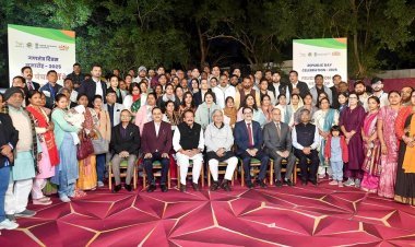 कर्तव्य पथ पर गणतंत्र दिवस का आनंद लेते पंचायत प्रतिनिधि, केंद्रीय मंत्री ने किया ग्राम प्रधानों का सम्मान