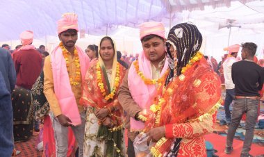 मुख्यमंत्री सामूहिक विवाह योजना: 303 जोड़ों के मंगल मिलन से गूंजा अमेठी, सरकार ने दिया गृहस्थी का उपहार