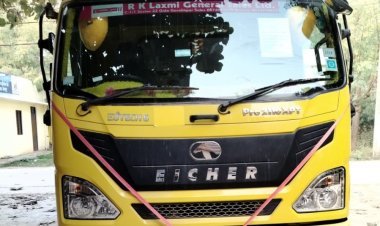 गोला में अवैध खनन पर बड़ा एक्शन: बिना कागजात मिट्टी लादे डंफर पकड़ा, माफियाओं में हड़कंप!