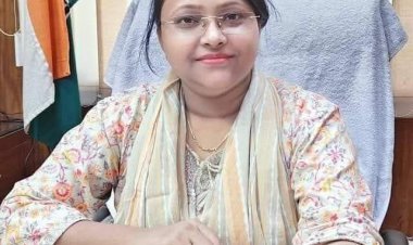 मथुरा में भ्रष्टाचार का भंडाफोड़! DPRO किरण चौधरी रंगे हाथों घूस लेते गिरफ्तार