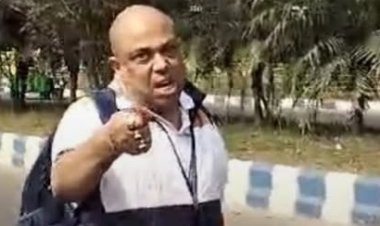 कोलकाता में दहशत! छुट्टी न मिलने से भड़का सरकारी कर्मचारी, चाकू लेकर सहकर्मियों पर किया हमला