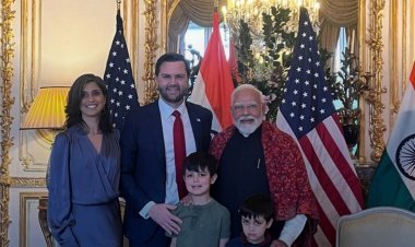 पेरिस में पीएम मोदी की विशेष मुलाकात: अमेरिकी उपराष्ट्रपति जेडी वेंस के परिवार संग संवाद, बेटे विवेक को दिया खास तोहफा!