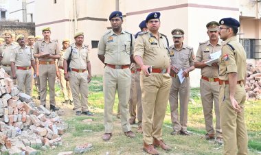 SSP आजमगढ़ ने शुक्रवार परेड का किया निरीक्षण, जवानों को दिए सख्त निर्देश – सुरक्षा और अनुशासन पर खास जोर!