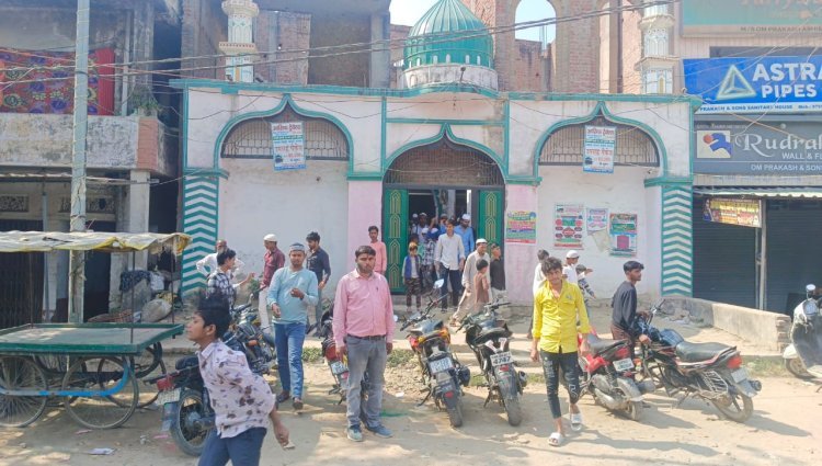 शांति और सौहार्द के साथ संपन्न हुए होली के पर्व, मस्जिदों में अदा की गई जुमे की नमाज, शाम को हुआ मटकी फोड़ उत्सव