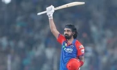 DC vs GT मुकाबले में केएल राहुल का धमाका! टी20 में 7 शतक और 8000 रन पूरे कर रचा इतिहास, एक ही मैच में रिकॉर्ड्स की बौछार