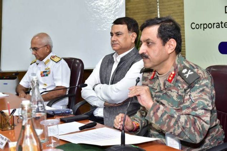 ???????? सुशासन की दिशा में एक और कदम: IICA और DGR ने सशस्त्र बलों के वरिष्ठ अधिकारियों के साथ कॉरपोरेट प्रमाणन कार्यक्रम सफलतापूर्वक किया संपन्न