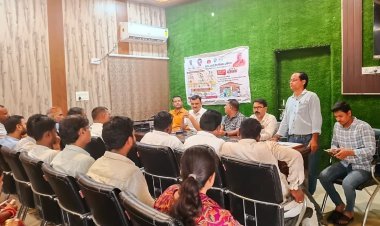 संचारी रोग नियंत्रण अभियान 2025: कौड़ीराम ब्लॉक में ग्राम प्रतिनिधियों को दिया गया विशेष प्रशिक्षण