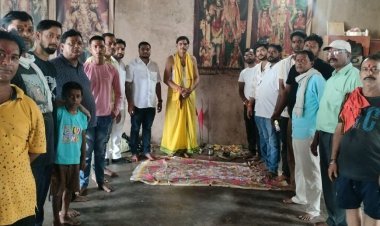 श्रावणी मास में नाई समाज की भक्ति और एकता की मिसाल — बड़हलगंज में लोक मंगल के लिए विशेष पूजा संपन्न