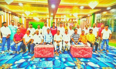 पूर्वांचल पत्रकार एसोसिएशन की मासिक बैठक में संगठन विस्तार व पारदर्शिता पर मंथन, स्थापना दिवस पर भव्य आयोजन का ऐलान — अभिमन्यु राय बने नए मीडिया प्रभारी