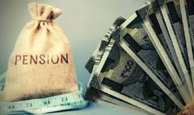 आधे से ज़्यादा रिटायर्ड कर्मचारियों को सिर्फ ₹1500 पेंशन! संसद में रिपोर्ट पेश, बुज़ुर्गों की जिंदगी पर सवाल