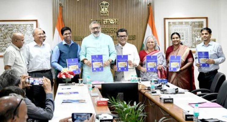 हथकरघा क्षेत्र में हरित क्रांति की ओर कदम: केंद्रीय वस्त्र मंत्री गिरिराज सिंह ने "भारतीय हथकरघा क्षेत्र में कार्बन फुटप्रिंट आकलन" पुस्तक का किया विमोचन
