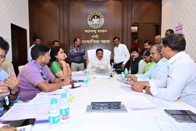 चर्मकार समाज के सर्वांगीण विकास के लिए सरकार की प्रभावी पहल: योजनाएं धरातल पर, परिणाम दिखने लगे — सामाजिक न्याय मंत्री संजय शिरसत
