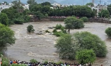 राजस्थान में सैलाब, गुजरात के शहर-शहर जलमग्न, पंजाब में फसलें तबाह — थमने का नाम नहीं ले रहा बारिश का कहर, आज भी अलर्ट