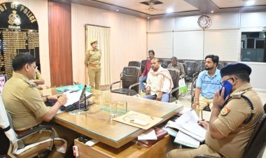 आज़मगढ़: एसएसपी हेमराज मीना ने पुलिस कार्यालय में की जनसुनवाई, निष्पक्ष व त्वरित निस्तारण के निर्देश