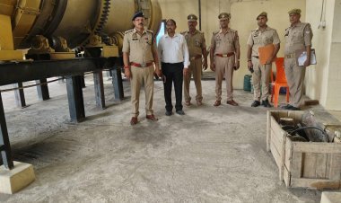 ऑपरेशन क्लीन में आजमगढ़ पुलिस की बड़ी कार्रवाई