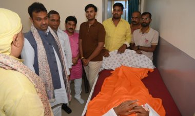 चेयरमैन प्रतिनिधि महेश उमर का हाल जानने हॉस्पिटल पहुंचे केंद्रीय मंत्री, हजारों शुभचिंतकों ने की स्वास्थ्यलाभ की कामना