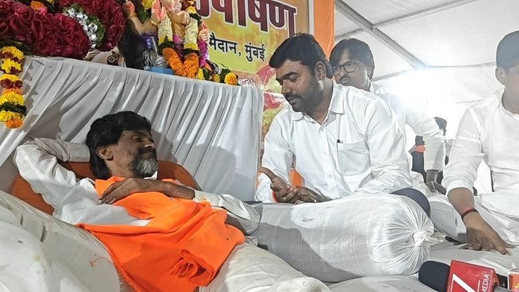 मराठा आरक्षण की आग और गहराई: मनोज जरांगे की भूख हड़ताल चौथे दिन भी जारी, सरकार को दी सख्त चेतावनी