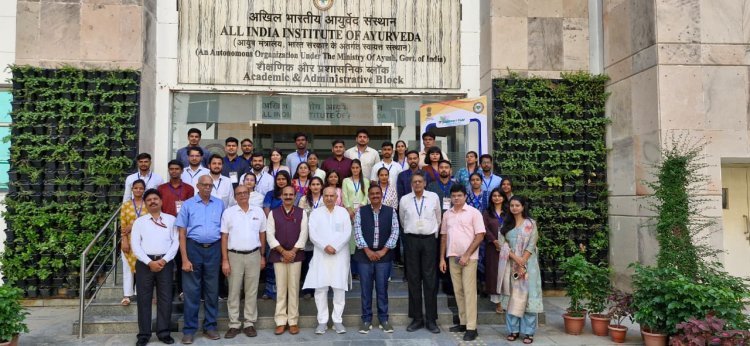 नई दिल्ली में आयुर्वेद का नया अध्याय — राष्ट्रीय आयुर्वेद विद्यापीठ और एआईआईए द्वारा अस्थि मर्म पर दो दिवसीय विशेष प्रशिक्षण कार्यक्रम