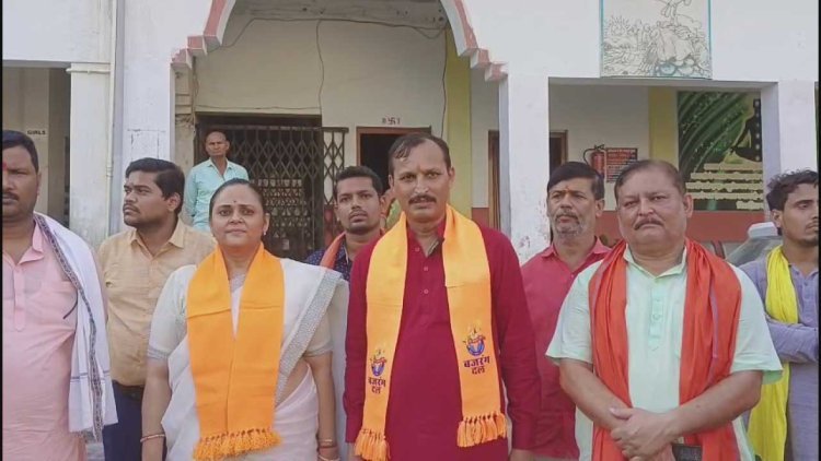 बड़हलगंज: डांडिया प्रोग्राम स्थगित, हिंदू संगठनों ने की चर्चा