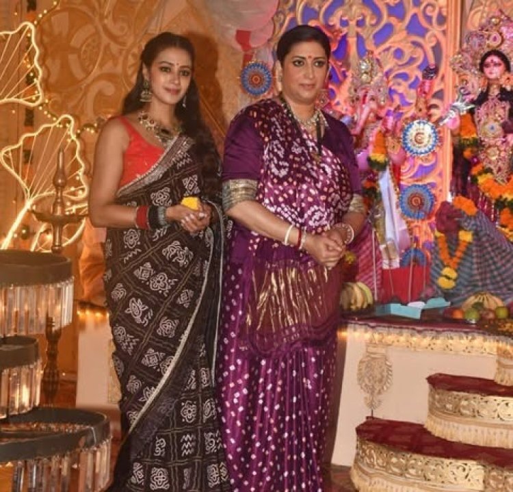 क्योंकि सास भी कभी बहू थी" के सेट पर हुई षष्ठी पूजा, स्मृति ईरानी ने किया विधिवत आराधना में हिस्सा