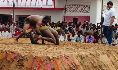 महादंगल में ‘सुशील’ और ‘अज़हर’ का रोमांचक वार-पलटवार: ज़बरदस्त भिड़ंत के बाद मुकाबला बराबरी पर छूटा