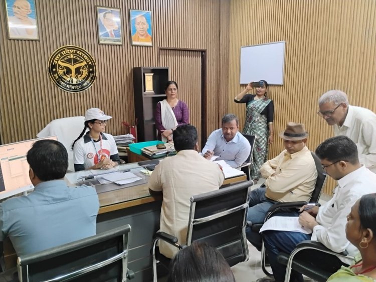 कक्षा 12वीं की छात्रा भव्या मिश्रा बनीं "एक दिन की एसडीएम" — आत्मविश्वास और नेतृत्व की मिसाल बनीं आज़मगढ़ की बेटी