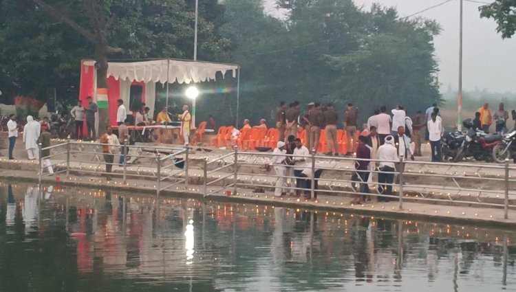 भैरवधाम में उमड़ा आस्था का सागर: देव दीपावली पर हजारों दीपों से जगमगाया सरयू तट, गूंज उठा वातावरण “हर हर महादेव” के जयघोष से